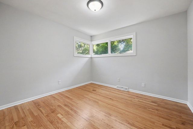 2639 Rockhill Drive Ne, Plainfield Twp, MI 49525