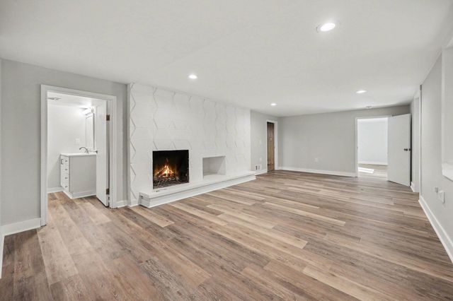 2639 Rockhill Drive Ne, Plainfield Twp, MI 49525