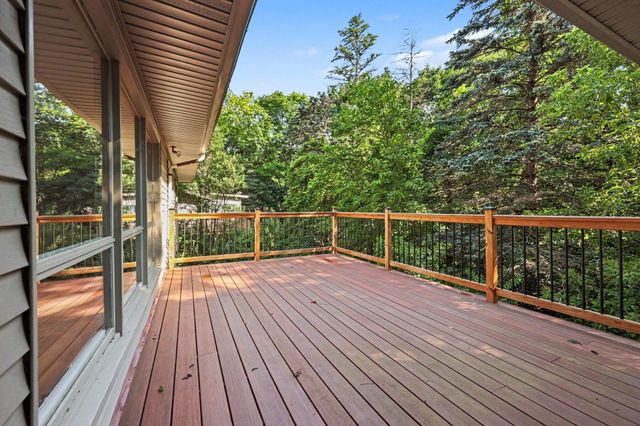 2639 Rockhill Drive Ne, Plainfield Twp, MI 49525