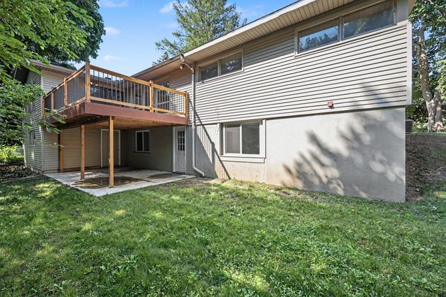 2639 Rockhill Drive Ne, Plainfield Twp, MI 49525