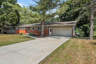 2639 Rockhill Drive Ne, Plainfield Twp, MI 49525