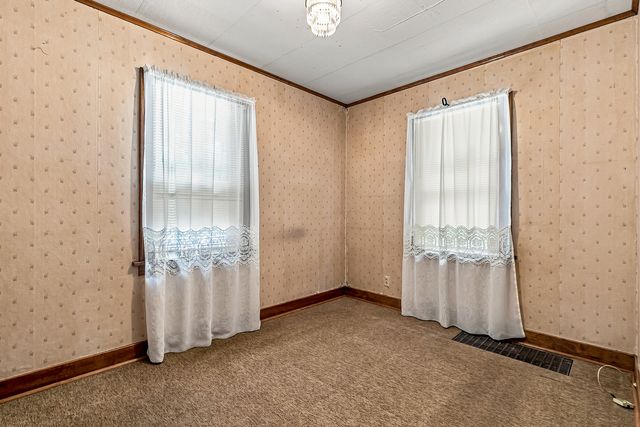 2041 12th Street, East Moline, IL 61244