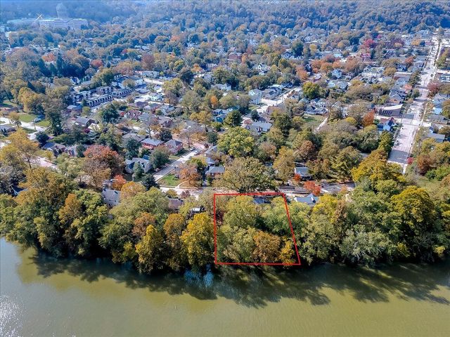 207 Paul Sawyier Drive, Frankfort, KY 40601