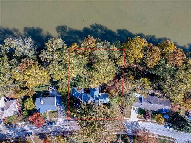 207 Paul Sawyier Drive, Frankfort, KY 40601