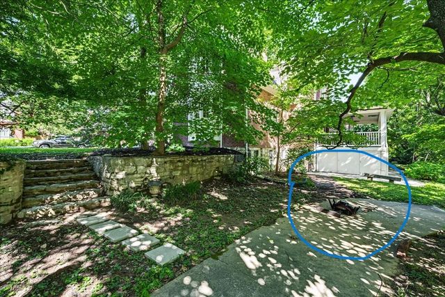 207 Paul Sawyier Drive, Frankfort, KY 40601