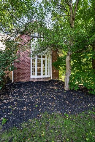 207 Paul Sawyier Drive, Frankfort, KY 40601