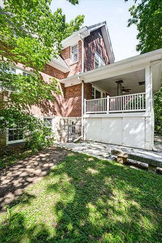 207 Paul Sawyier Drive, Frankfort, KY 40601