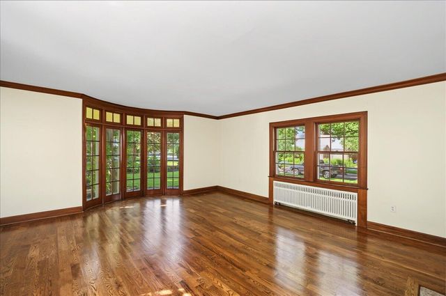207 Paul Sawyier Drive, Frankfort, KY 40601