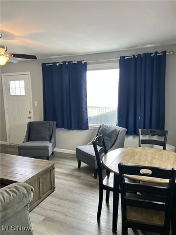 4772 Lake Road E, Geneva, OH 44041