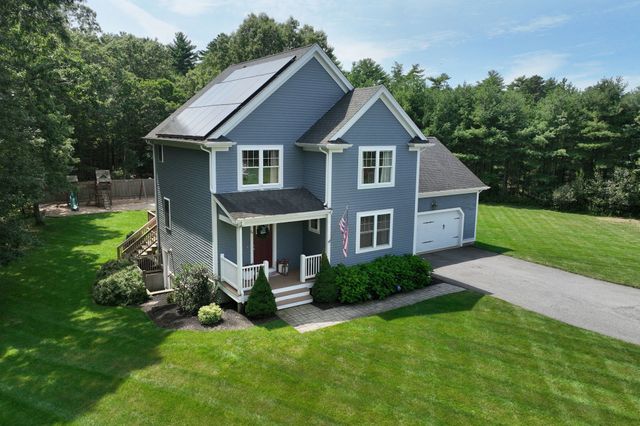 74 Christmas Tree Lane, Kingston, MA 02364