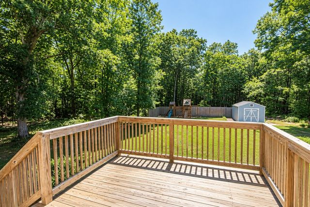 74 Christmas Tree Lane, Kingston, MA 02364