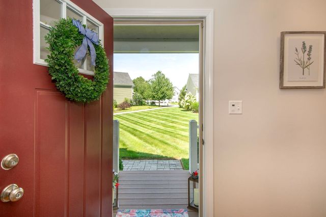 74 Christmas Tree Lane, Kingston, MA 02364