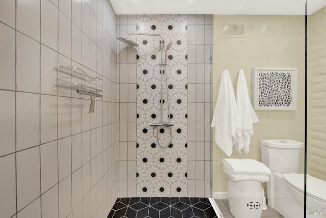 22 Fairways Dr, Napa, CA 94558