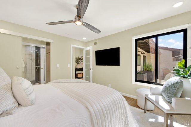 22 Fairways Dr, Napa, CA 94558