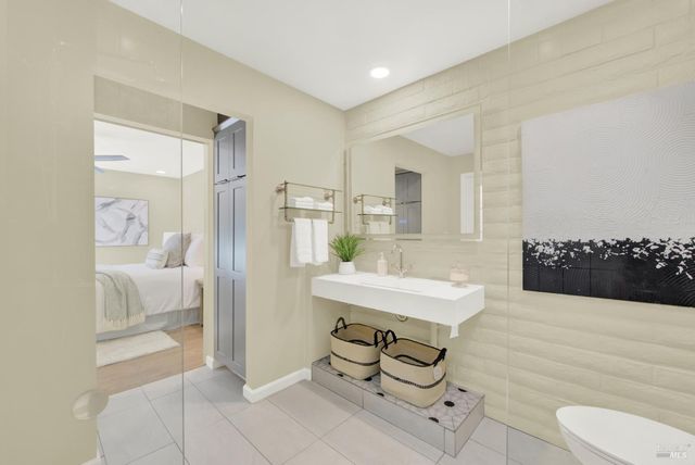 22 Fairways Dr, Napa, CA 94558