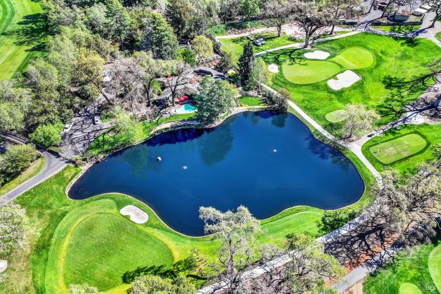 22 Fairways Dr, Napa, CA 94558
