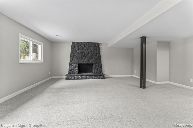5910 Cedar Knoll Drive, Brighton, MI 48116