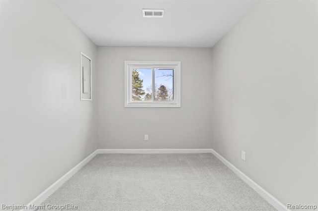 5910 Cedar Knoll Drive, Brighton, MI 48116