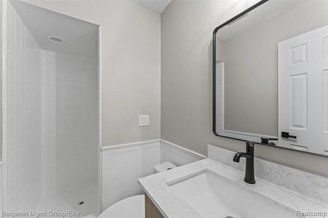 5910 Cedar Knoll Drive, Brighton, MI 48116