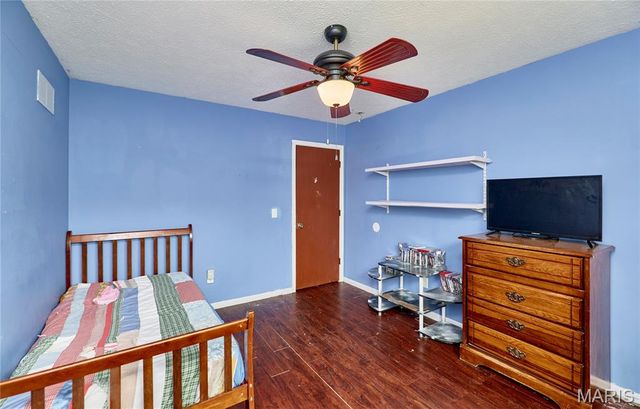 400 Julie Court, Elsberry, MO 63343