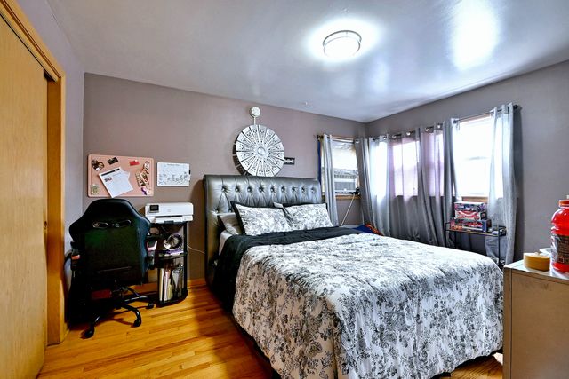 8609 W Grand Avenue, River Grove, IL 60171