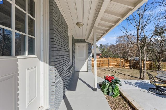 4517 Selkirk Drive, Fort Worth, TX 76109