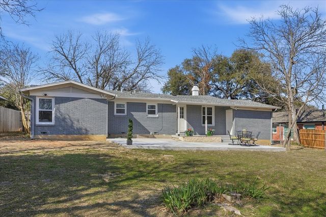 4517 Selkirk Drive, Fort Worth, TX 76109