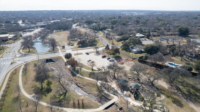 4517 Selkirk Drive, Fort Worth, TX 76109