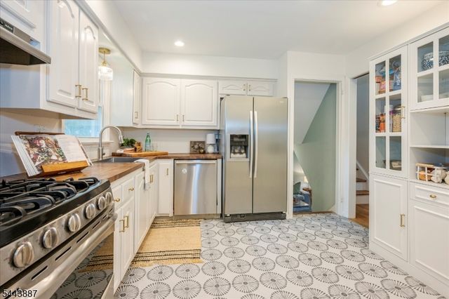 49 Crestmont Rd, West Orange Twp., NJ 07052