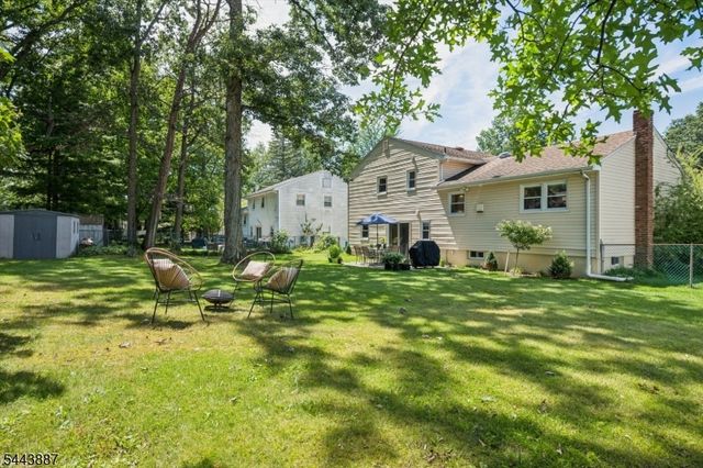 49 Crestmont Rd, West Orange Twp., NJ 07052