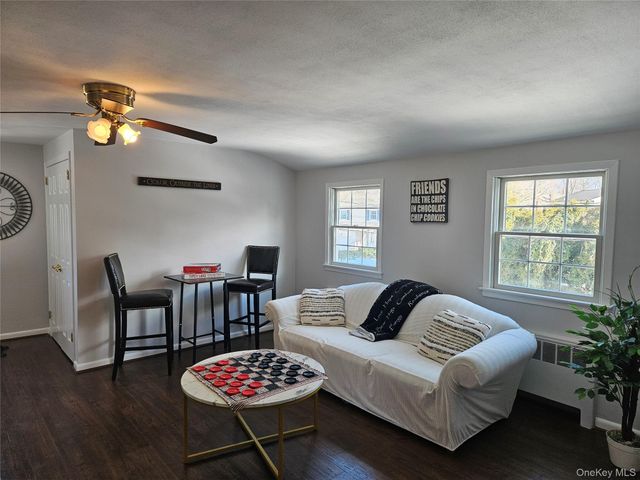 211 Iceland Drive, South Huntington, NY 11746