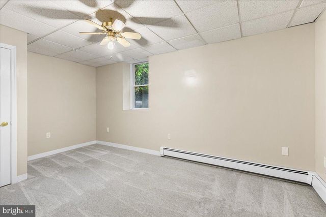 4 ORCHARD AVE, Bordentown, NJ 08505