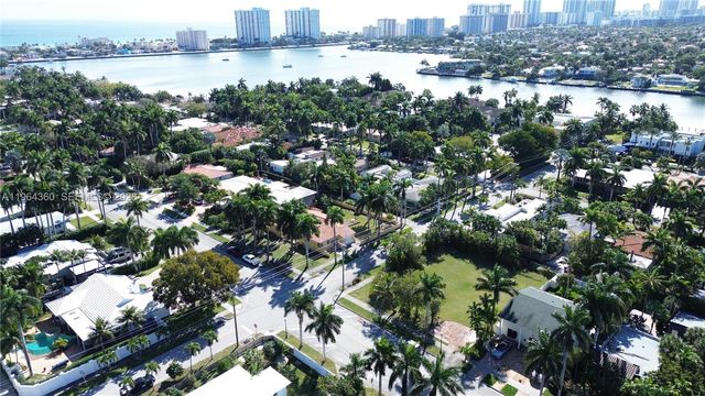 1000 Harrison St, Hollywood, FL 33019