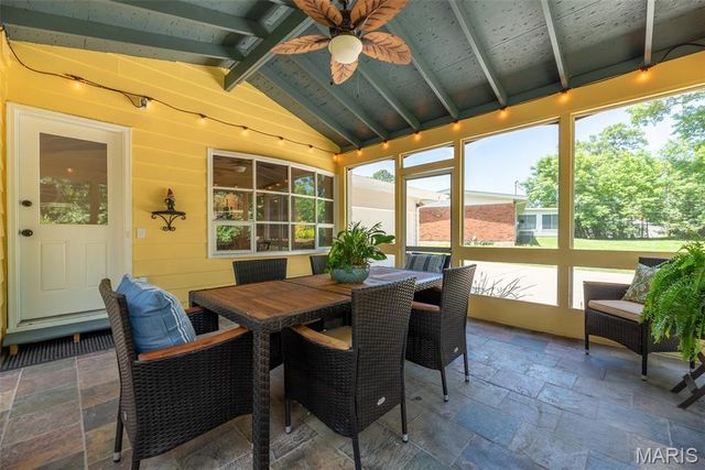 354 Greenbriar Lane, Ballwin, MO 63011