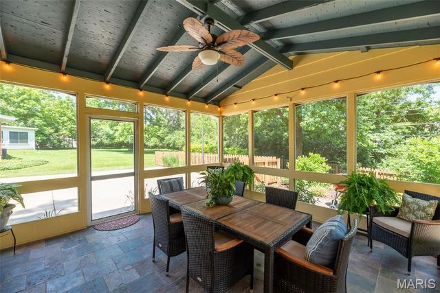 354 Greenbriar Lane, Ballwin, MO 63011