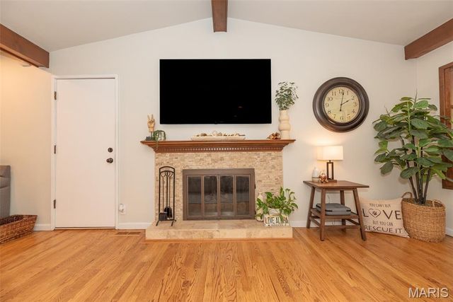 354 Greenbriar Lane, Ballwin, MO 63011
