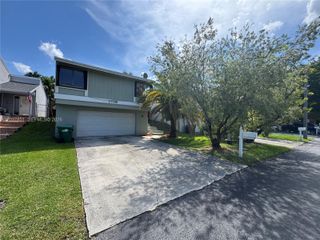 21738 SW 99th Court, Cutler Bay, FL 33190