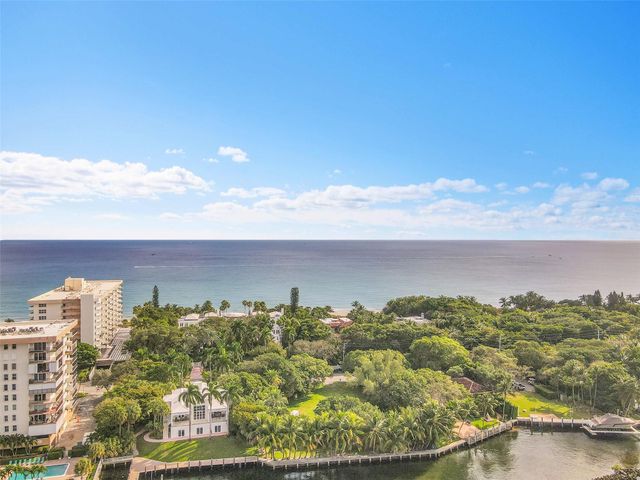 3050 NE 48th Court 206, Lighthouse Point, FL 33064