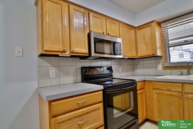 9001 Florence Drive, Bellevue, NE 68147