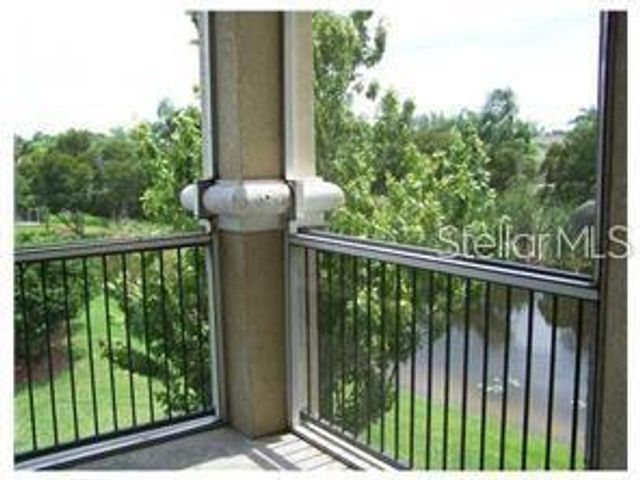5168 NORTHRIDGE ROAD 212, Sarasota, FL 34238