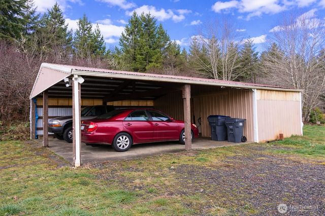 218 Bowes Road, Hoquiam, WA 98550