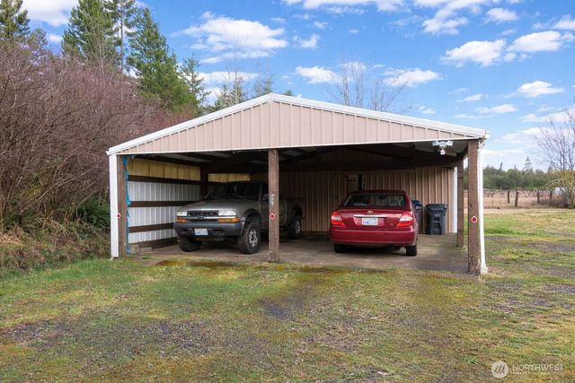 218 Bowes Road, Hoquiam, WA 98550