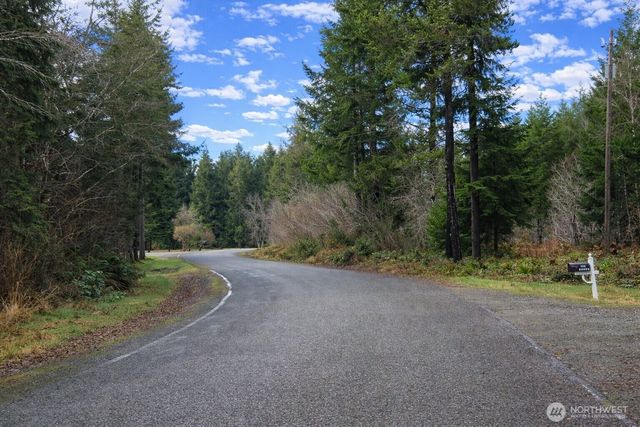 218 Bowes Road, Hoquiam, WA 98550