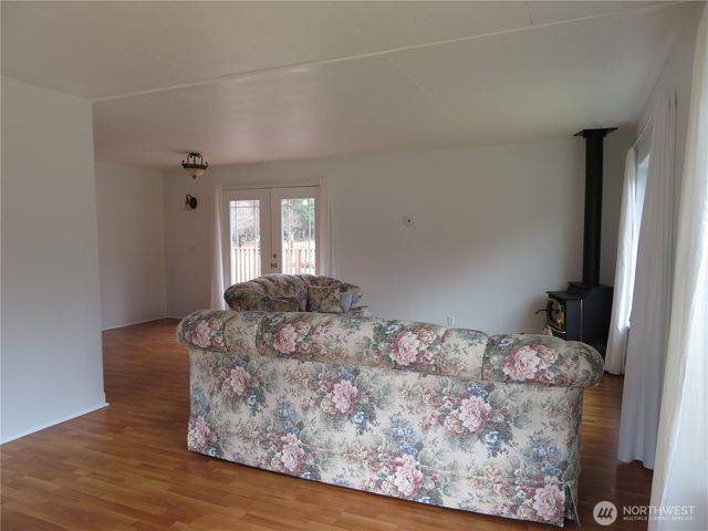 218 Bowes Road, Hoquiam, WA 98550