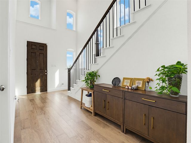 853 Lady Tessala Avenue, Lewisville, TX 75056