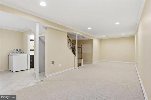 7416 SPORTSMAN DR, Falls Church, VA 22043