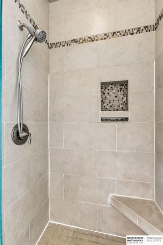 17108 R Circle, Omaha, NE 68135