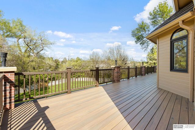 17108 R Circle, Omaha, NE 68135