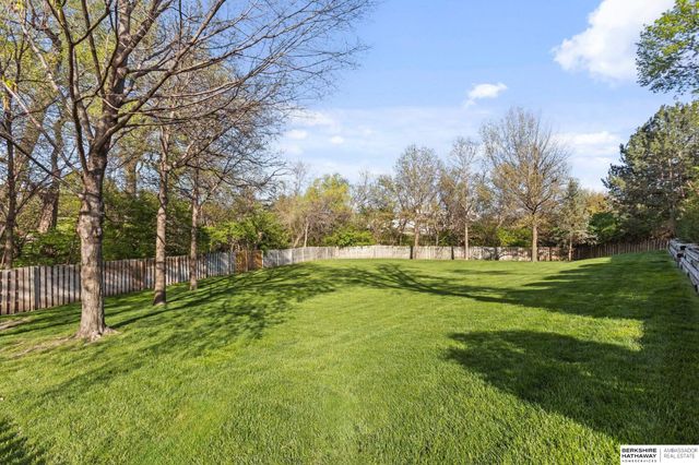 17108 R Circle, Omaha, NE 68135