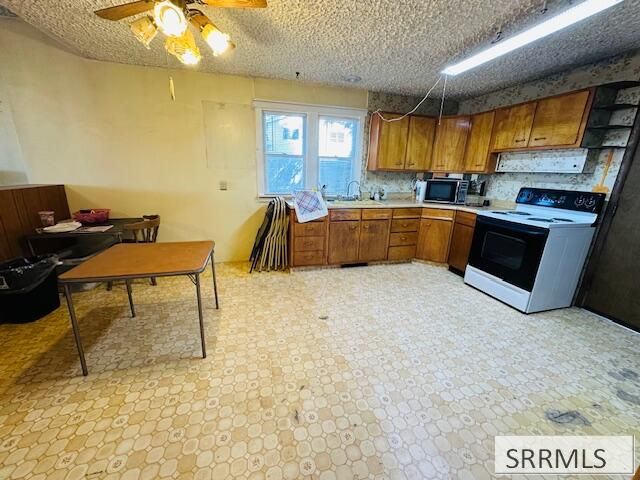 864 E 1st Street, Idaho Falls, ID 83401